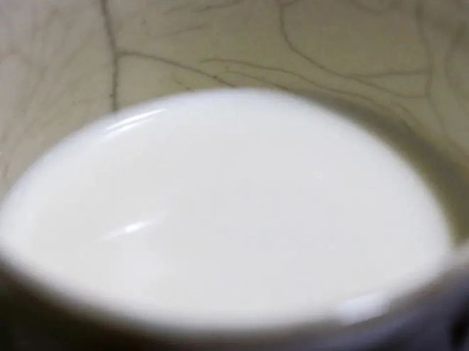 尖！香浓又治愈热量却比奶茶低得多。开元棋牌这一口绵密到像雪花落在舌(图12)